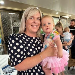 Meet your Posher, Christie